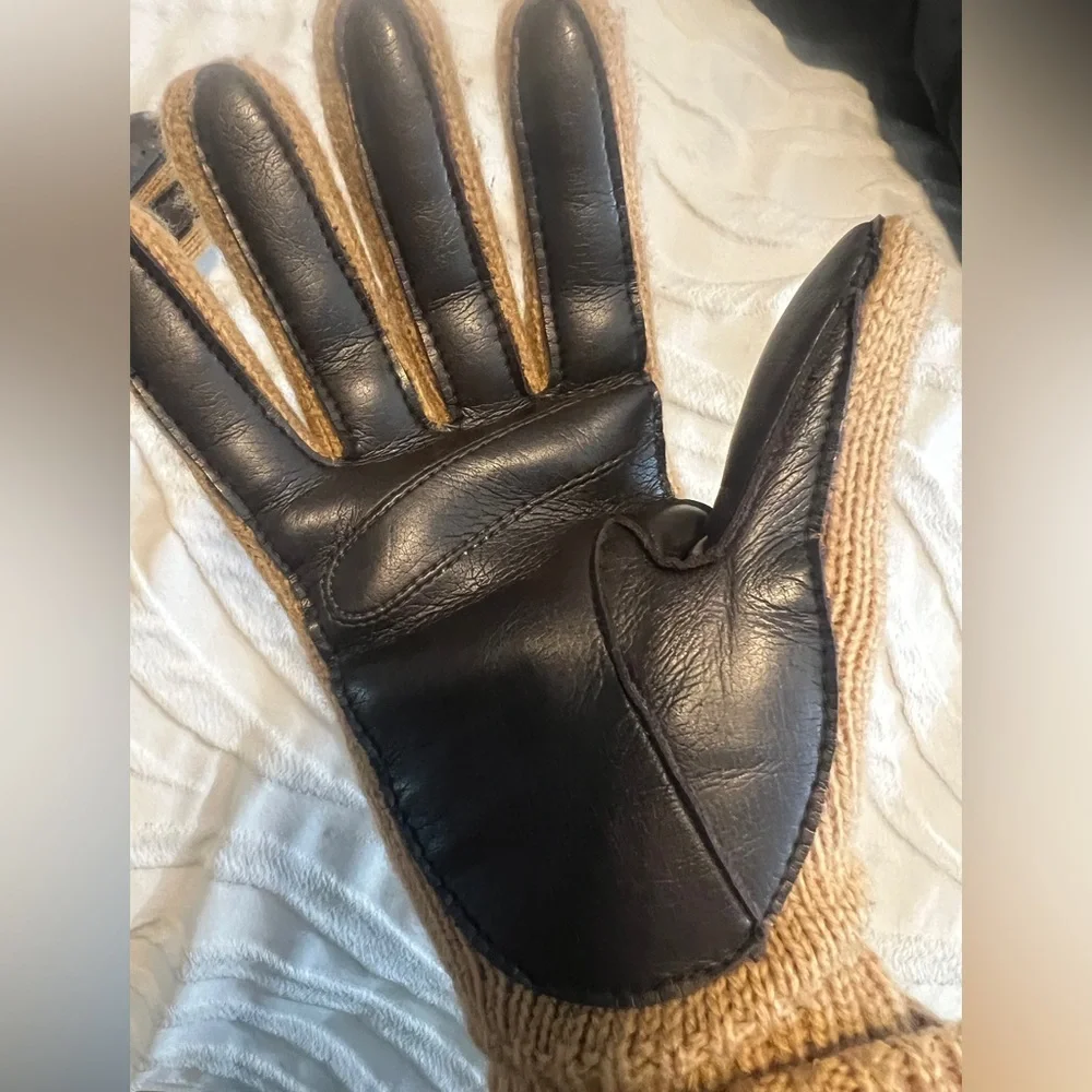 Vintage Women’s Brown and‎ Tan Leather Knit  Riding Gloves